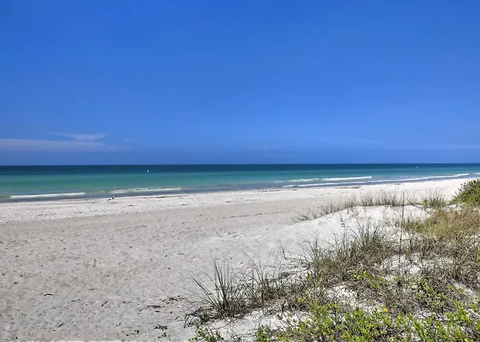 Steps To Beach! Walkable Gulf Coast Retreat Clearwater Beach